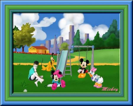 Redouane et la bande � mickey